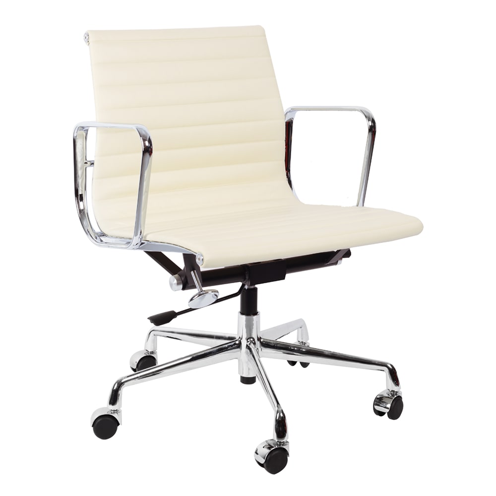 Эргономичное кресло Eames Ribbed Office Chair EA 117, кремовая кожа