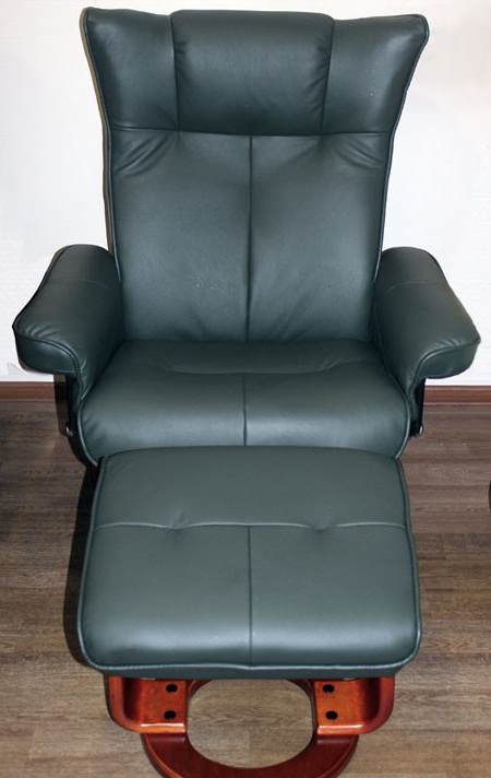 Кресло-реклайнер Relax MAURIS 7604W (кожа-зелен / дер-св.кор 007 Dark Green / 029 т. орех)